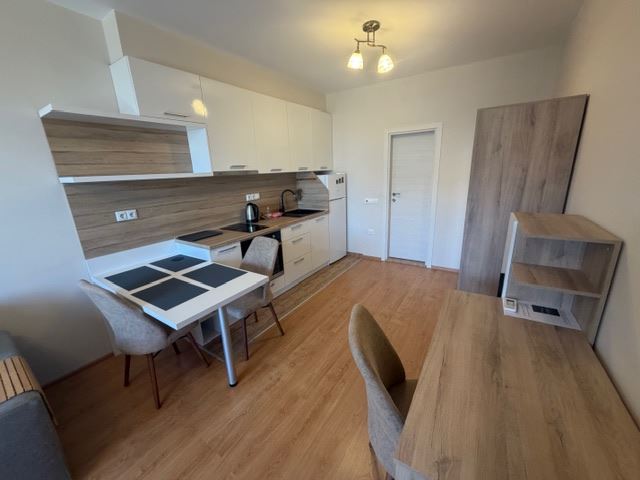 Studio s výhledem na moře v luxusním komplexu v Aheloy – komfort, styl a relaxace