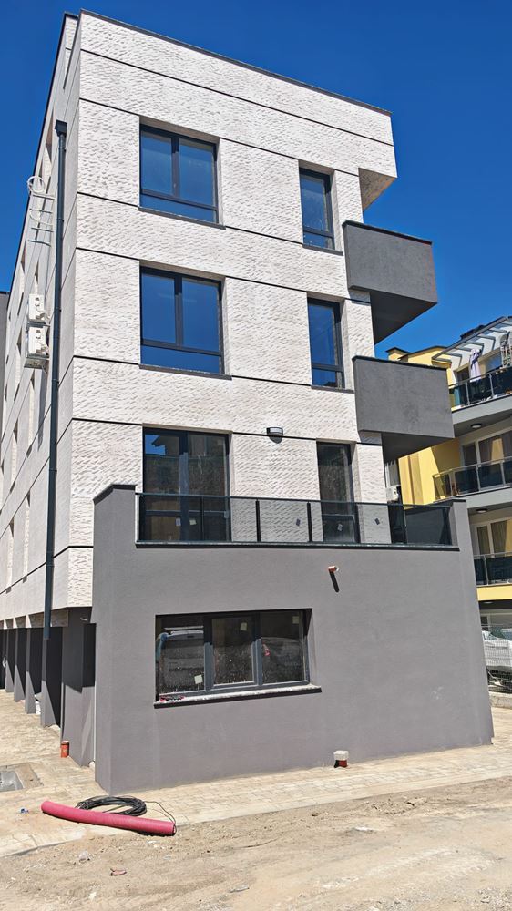 Nový byt s jednou ložnicí v čtvrti Cherno More, Nesebar – vaše šance na domov u moře bez poplatku za údržbu