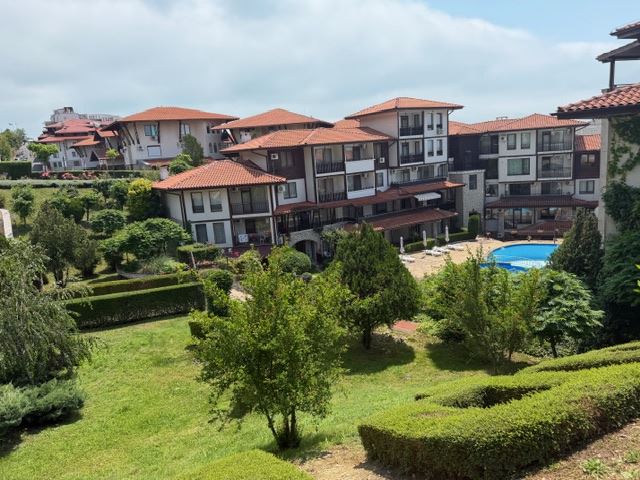 Čelní výhled na moře v první linii – apartmán se dvěma ložnicemi ve Sveti Vlas s výjimečnou polohou