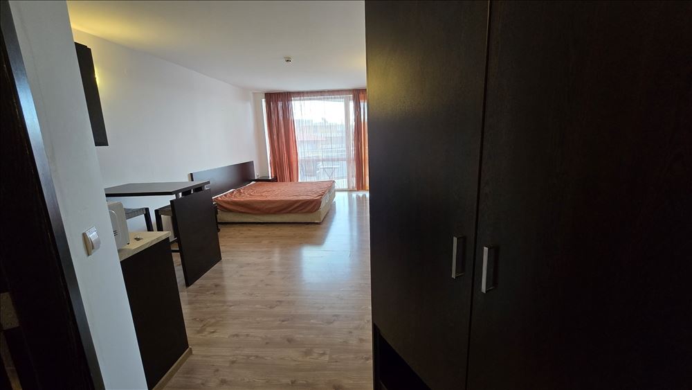 Elegantní studio v elitním komplexu v Sarafovu – jen pár kroků od pláže, luxus, SPA a bazén přímo před vámi