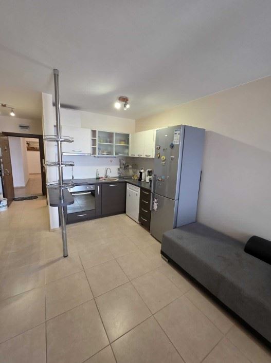 Prostorný apartmán se dvěma ložnicemi a výhledem na moře v Ravdě