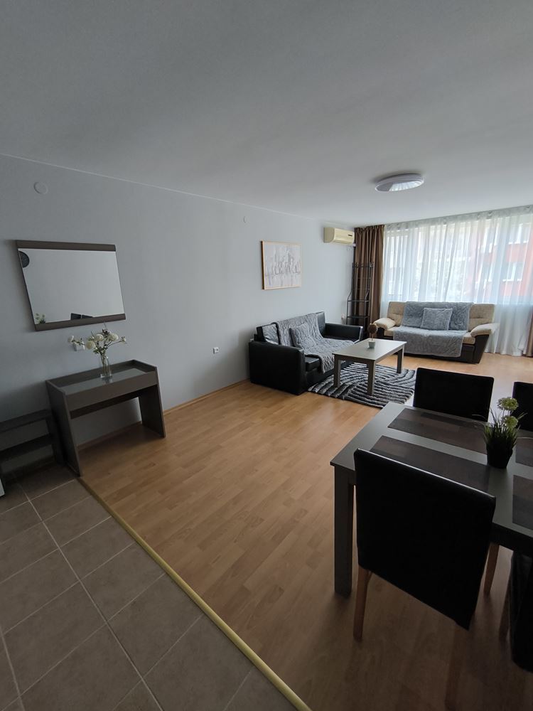 Luxusní apartmán s jednou ložnicí v první linii u moře ve Svetém Vlasu