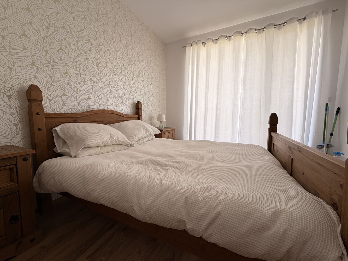 Byt se dvěma ložnicemi s panoramatickou terasou na okraji Sunny Beach – komfort, klid a styl