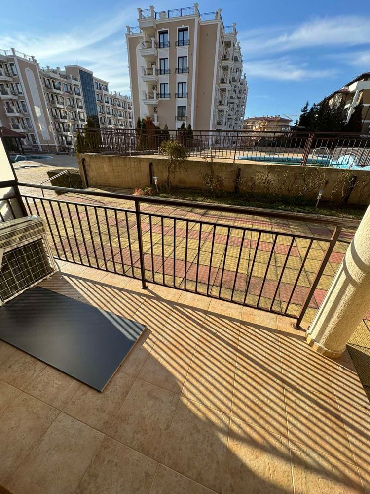 Útulný dvoupokojový apartmán v Sveti Vlas – luxusně zařízený, pouze 50 m od moře