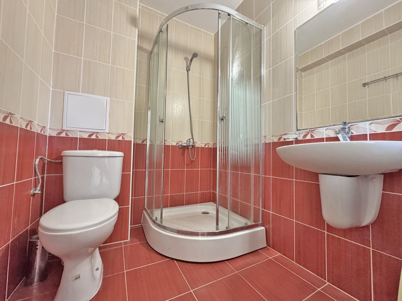 Zařízený apartmán s jednou ložnicí a krásným výhledem na Slunečné pobřeží