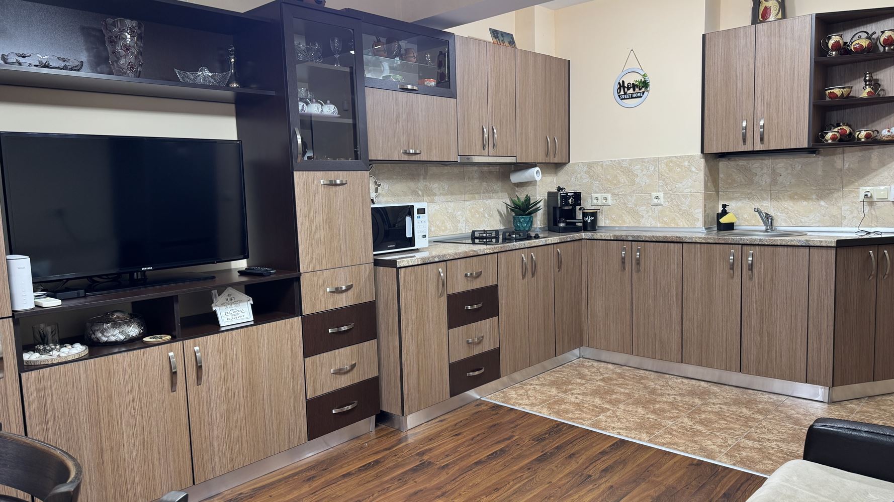 2-pokojový apartmán ve Starém Městě v Pomorí – bez poplatku za údržbu, výborná nemovitost v malebné lokalitě