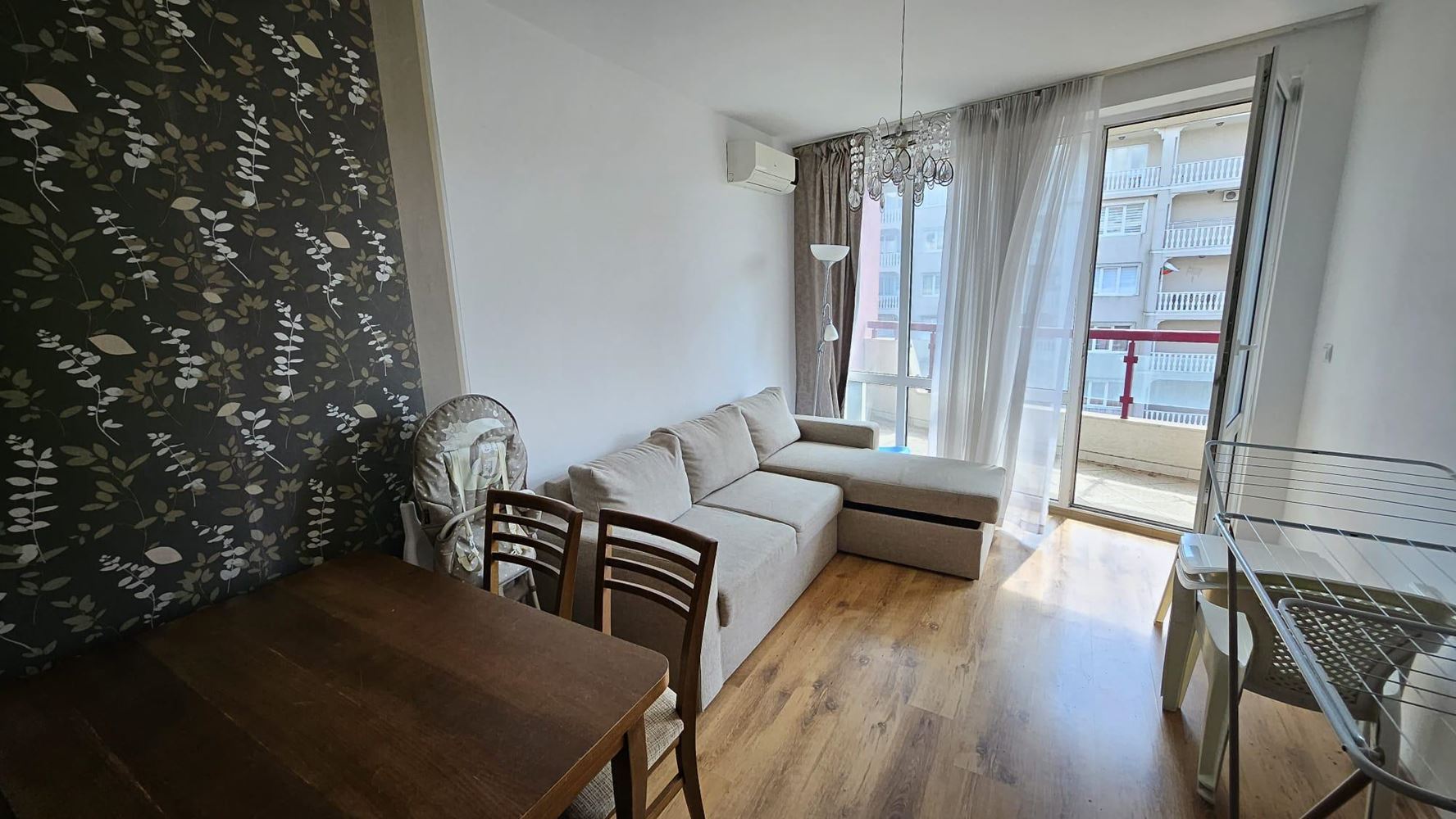 Apartmán s jednou ložnicí v Nesebaru s vybavením a vynikajícím zázemím v komplexu