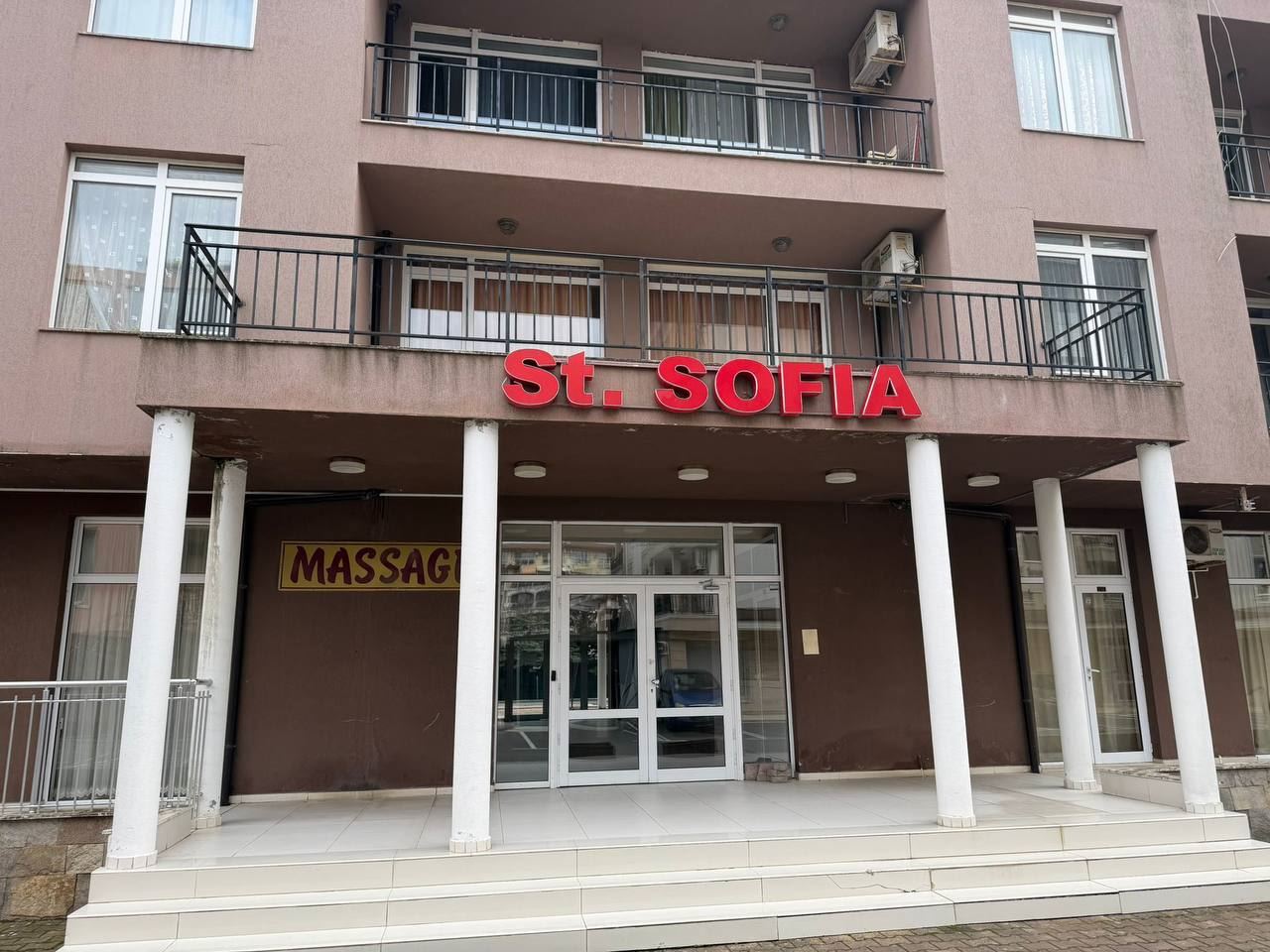 Byt s jednou ložnicí v Sunny Beach s vynikajícími vybaveními a blízko pláže