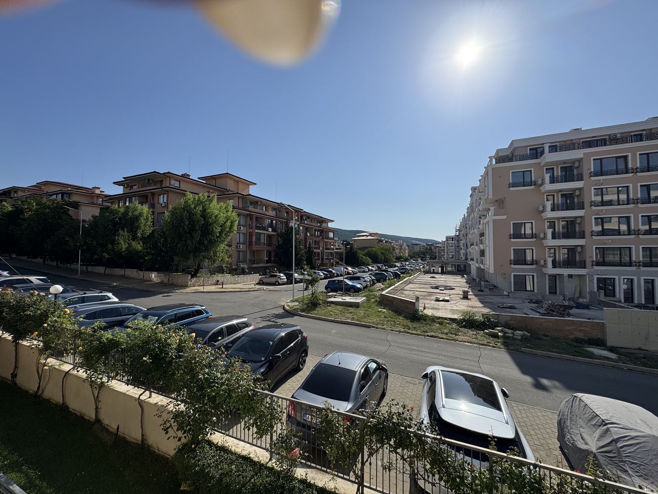 Apartmán s jednou ložnicí v moderním komplexu ve Sveti Vlas – útulná nemovitost připravená k nastěhování