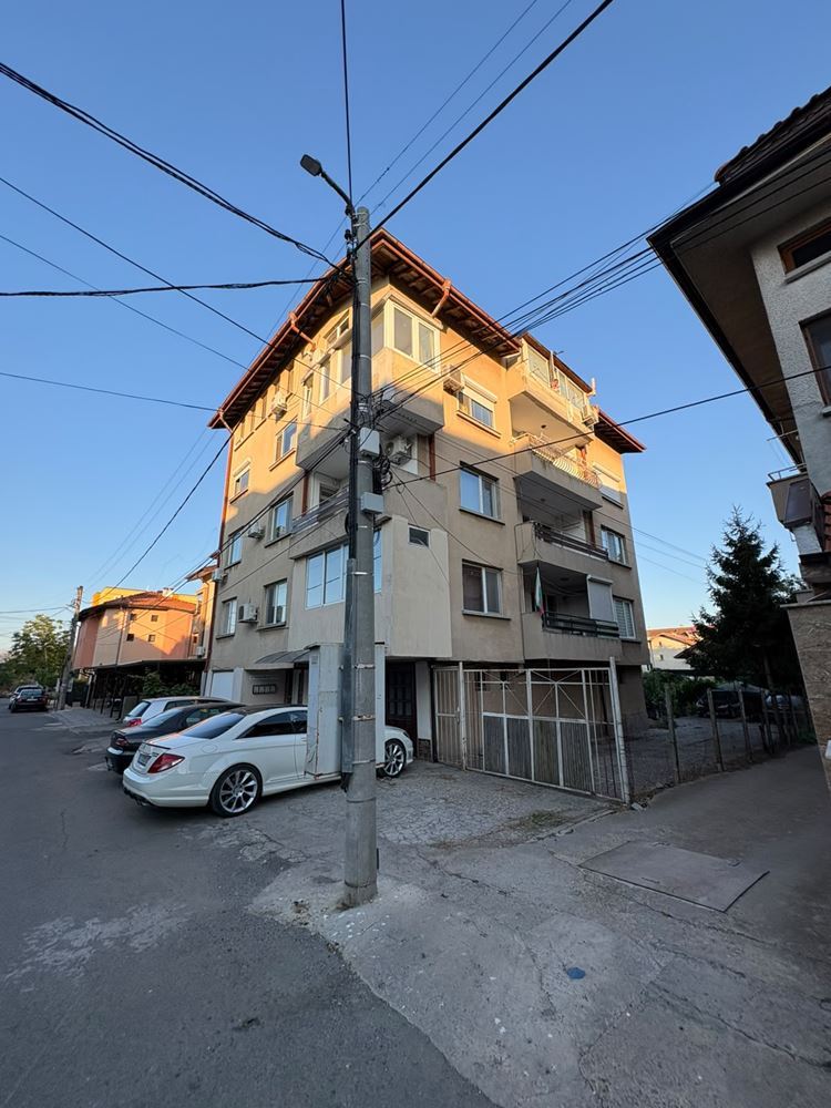 Zařízený byt s jednou ložnicí 400 m od moře v Sarafovu – bez poplatku za údržbu