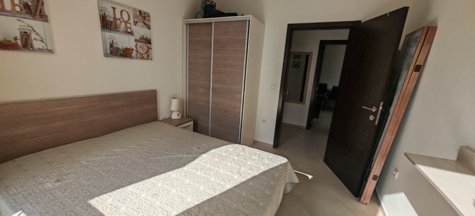Byt se dvěma ložnicemi v komplexu s mini aquaparkem a SPA ve Slunečném pobřeží