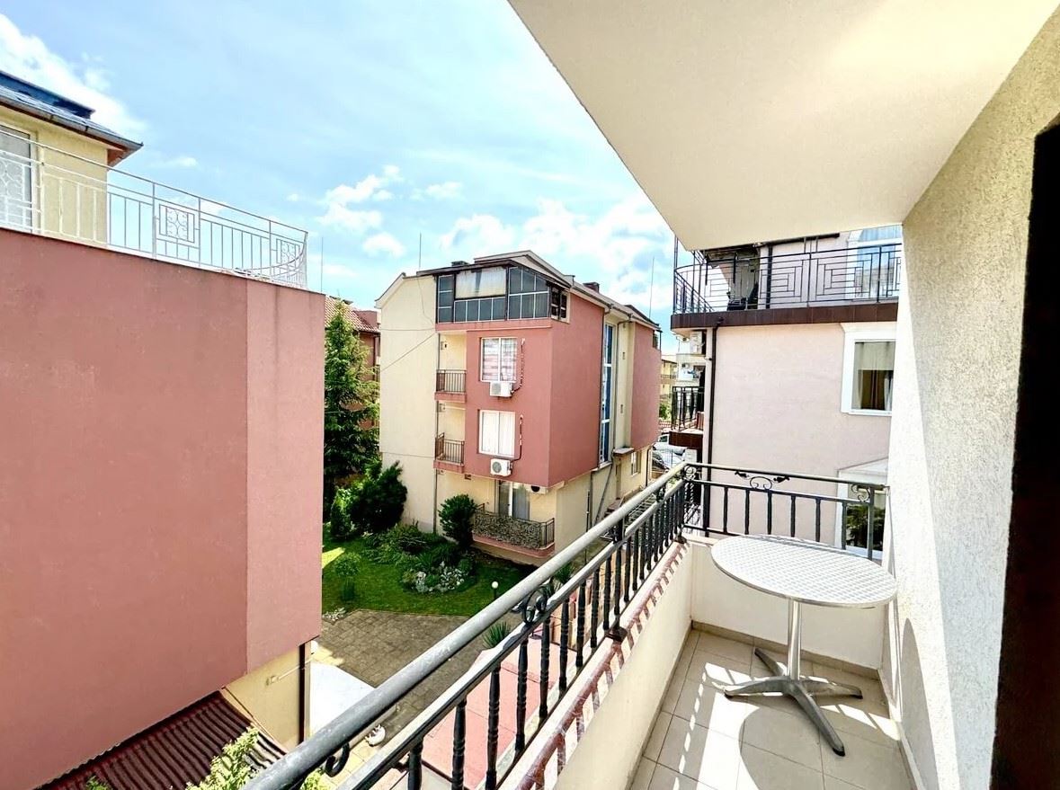 Ravda – útulný apartmán s jednou ložnicí s nízkým poplatkem za údržbu, pouhých 500 metrů od moře