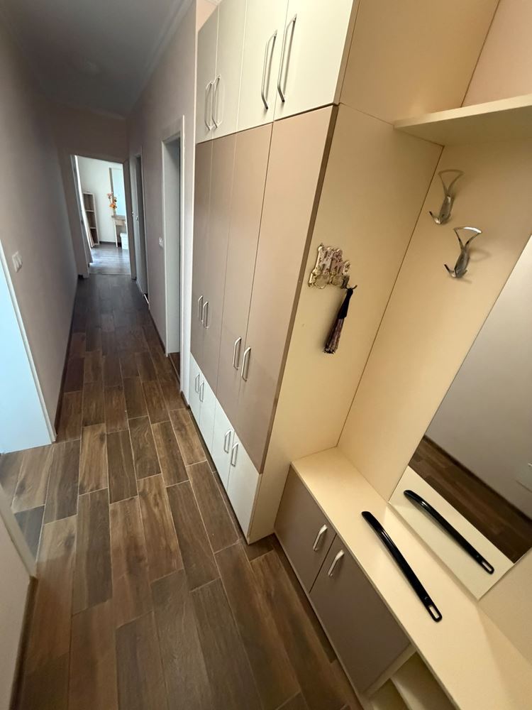 Prostorný 2pokojový apartmán s panoramatickým výhledem na moře v luxusním komplexu na první linii v Nesebaru