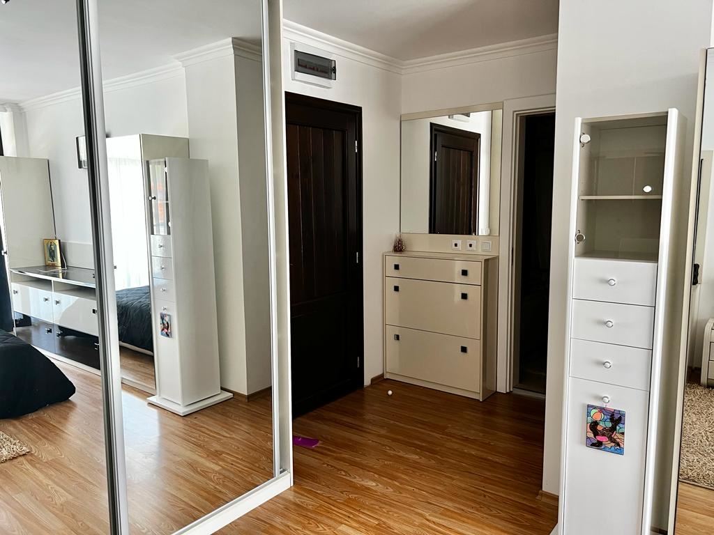 Útulný dvoupokojový byt s panoramatickým výhledem na moře a hory ve Sveti Vlas