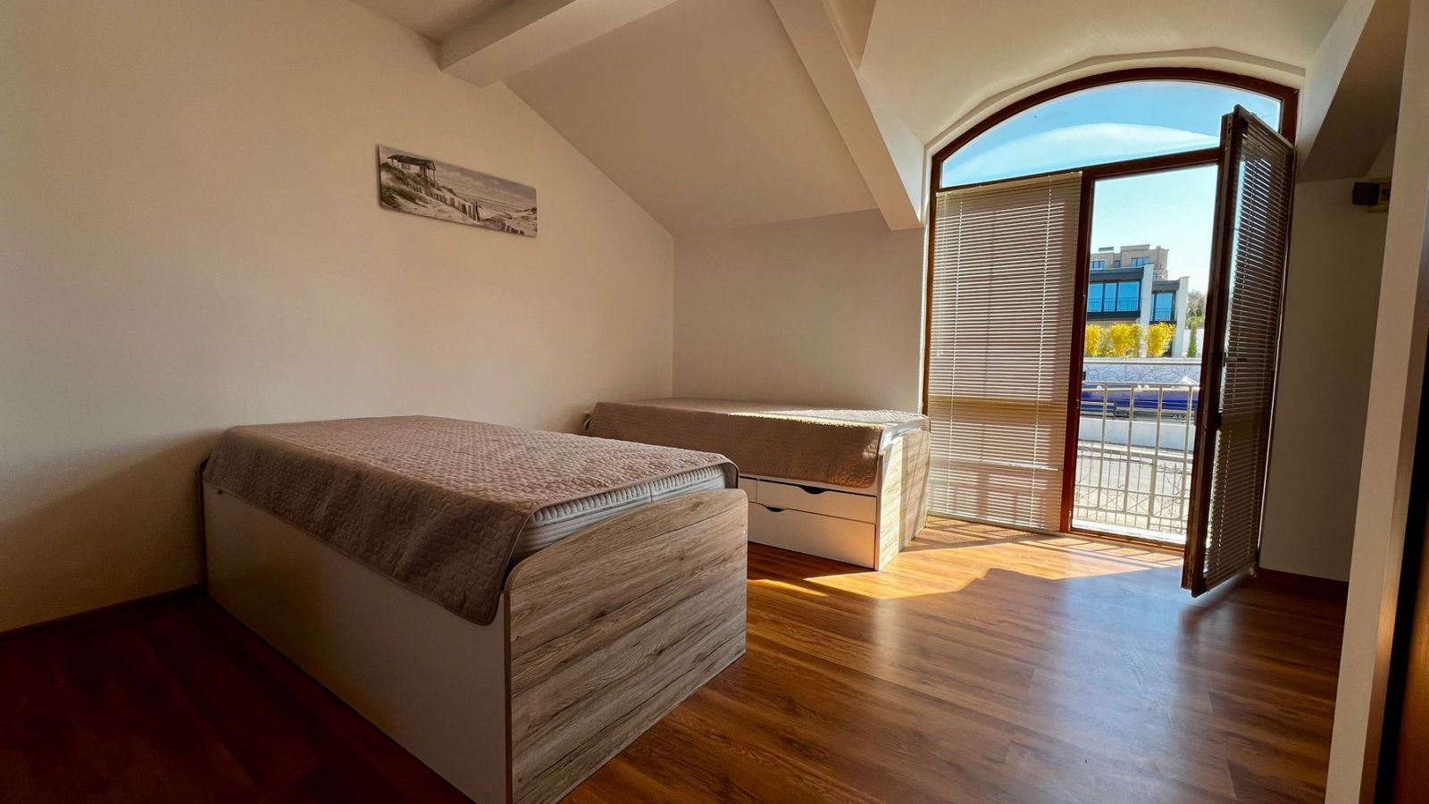 Mezonet v první linii u moře v Sozopolu s panoramatickými výhledy a butikovou lokalitou