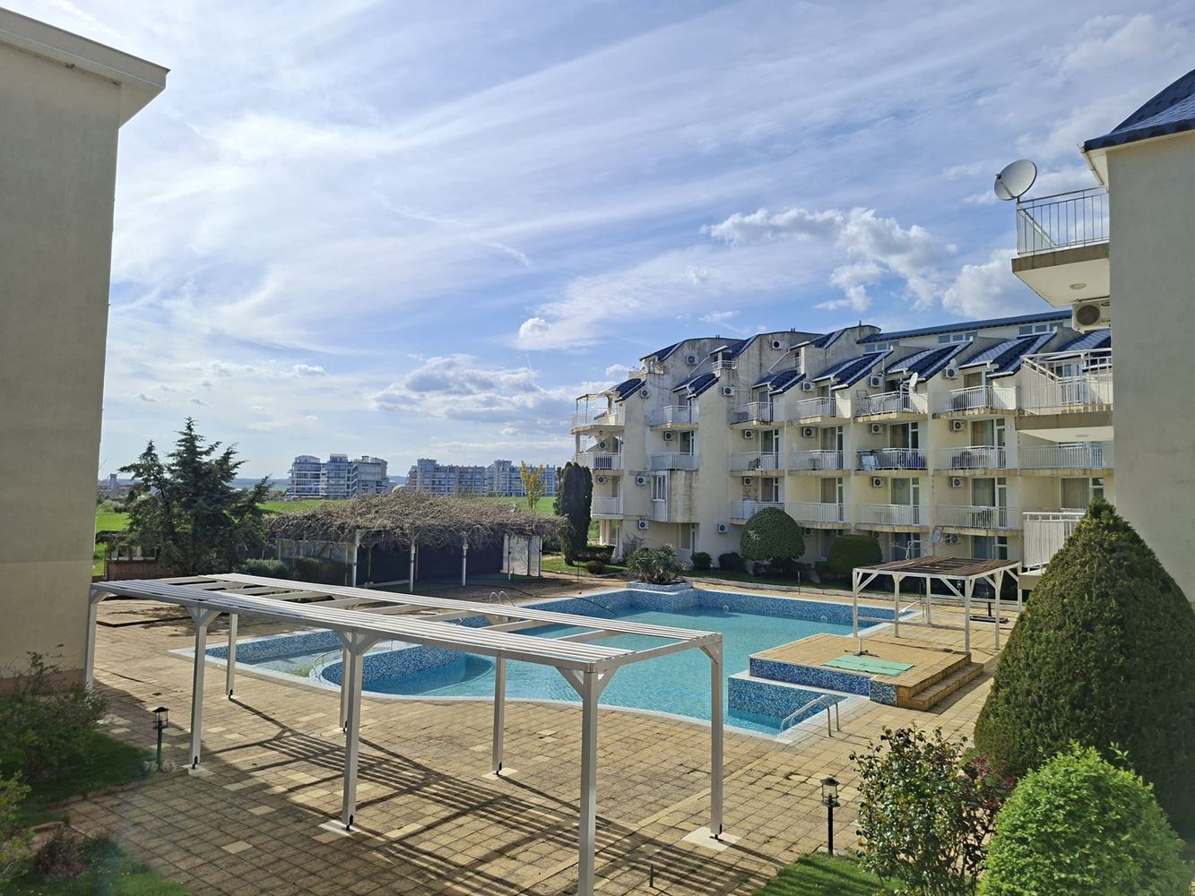 Apartmán s jednou ložnicí 300 metrů od moře v Ravdě – výborná investice a komfort pro celou rodinu