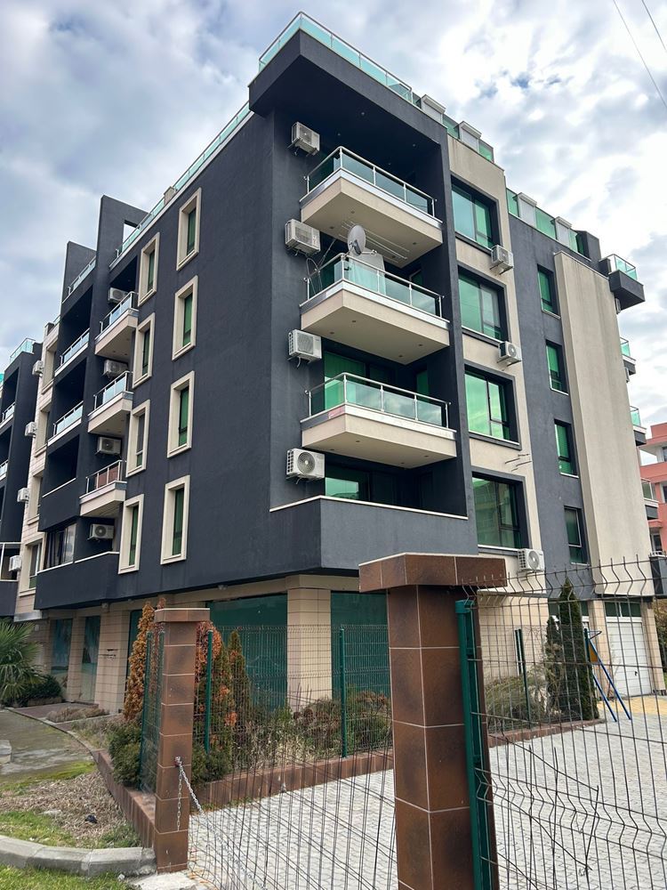 Apartmán s jednou ložnicí ve Starém městě Pomorie – útulnost, pohodlí a přímořské kouzlo