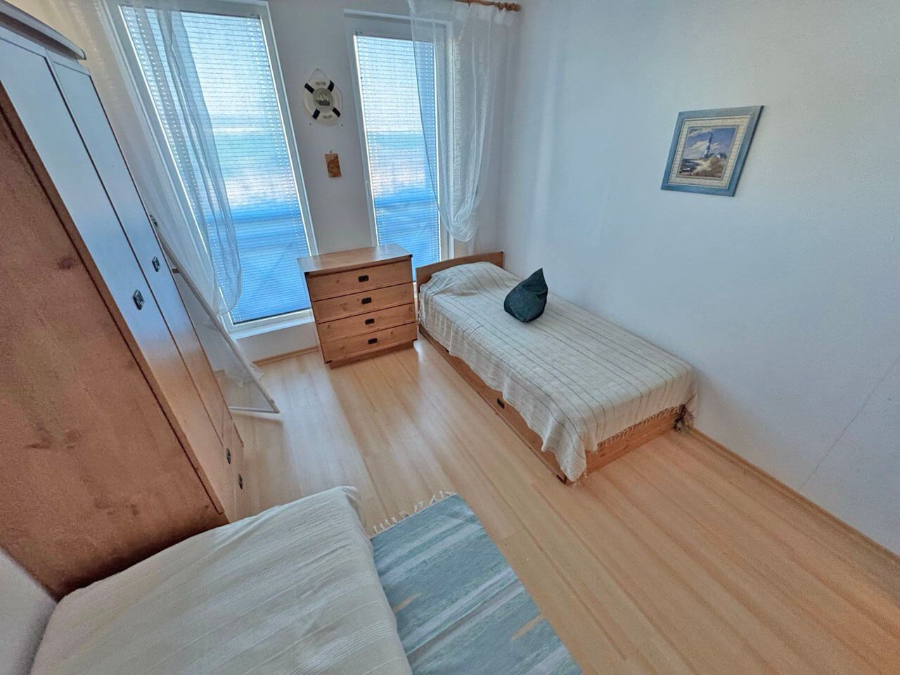 Třípokojový byt v komplexu s dobře organizovaným prostředím a útulnou atmosférou