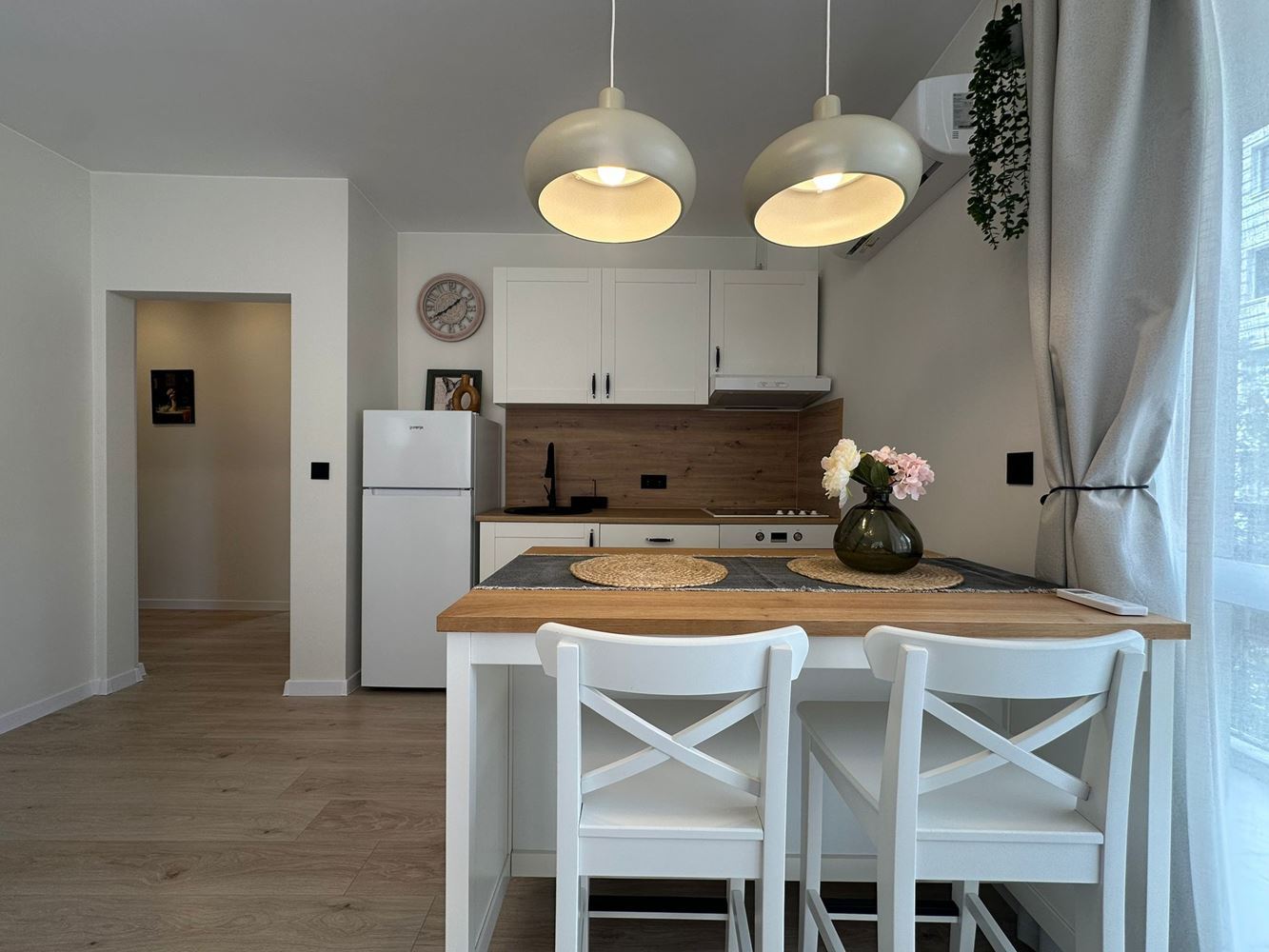 Luxusně zařízený apartmán s jednou ložnicí bez poplatku za údržbu na Slunečném pobřeží