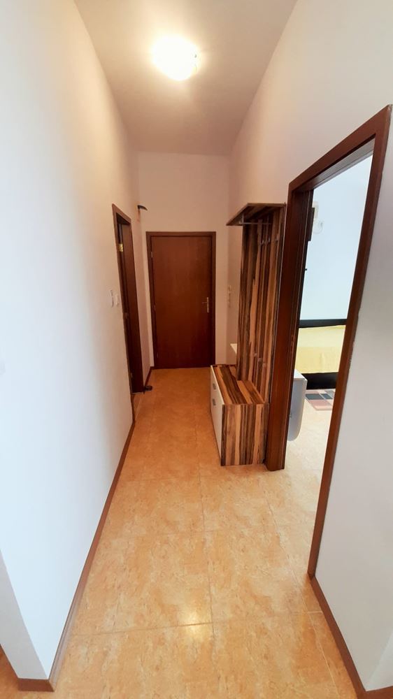 Prostorný byt s jednou ložnicí v Sunny Beach – jen 300 m od pláže