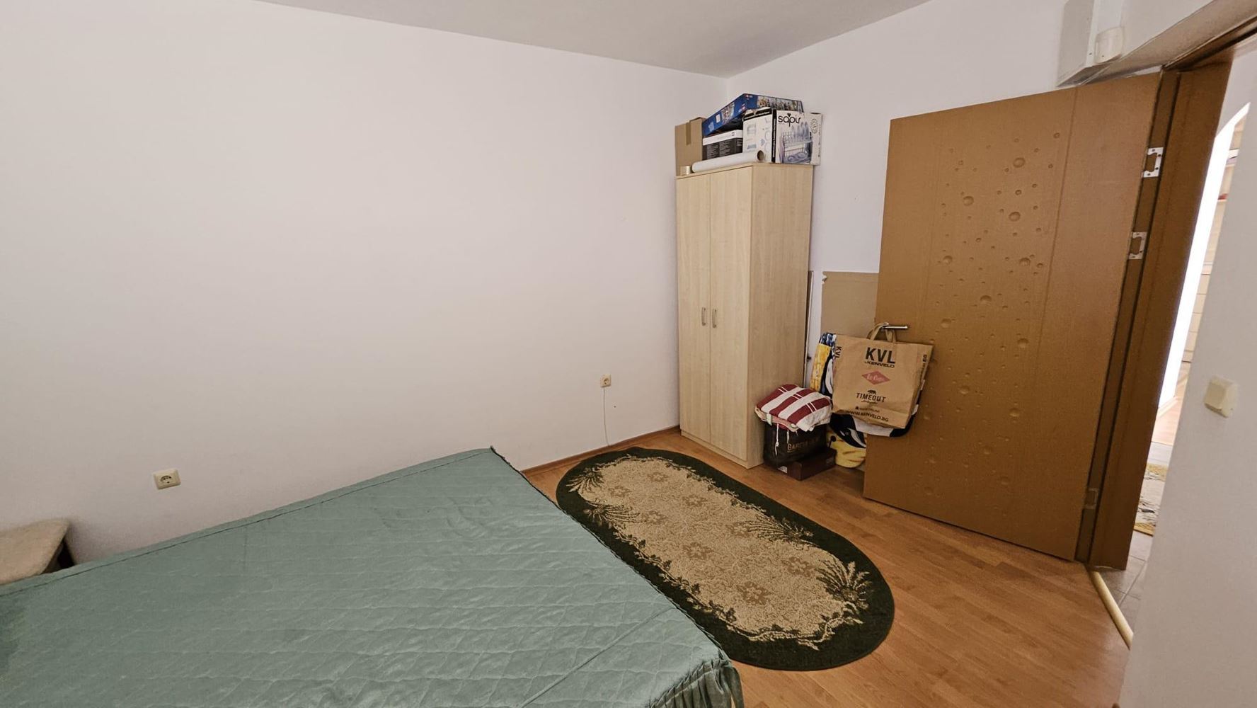 Třípokojový apartmán s výhledem na moře 50 metrů od pláže v Byale – bez poplatku za údržbu