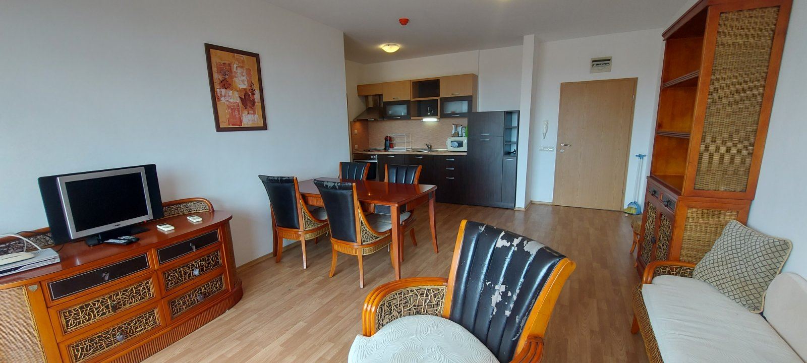 2+kk apartmán s panoramatickým výhledem na moře v Aheloy – komfort, prostor a klid