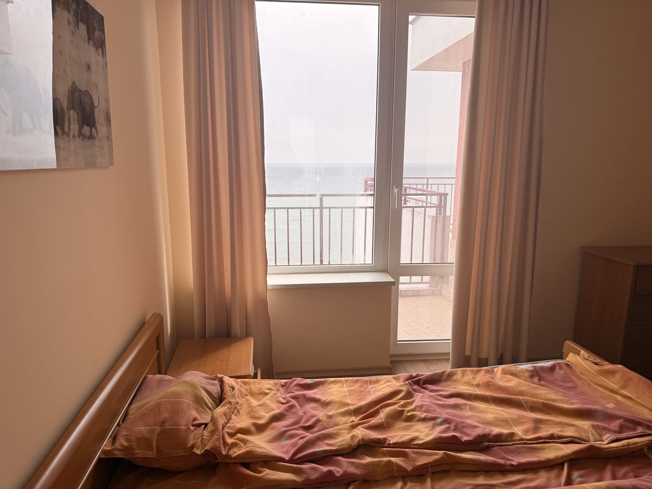 Dvoupokojový apartmán v první linii s přímým výhledem na moře – Slunečné pobřeží