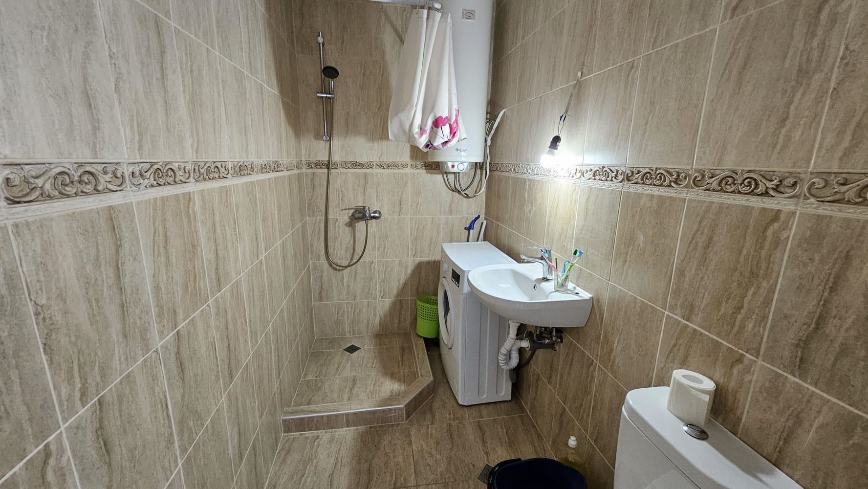 Studio s nízkým poplatkem za údržbu v komplexu na Slunečném pobřeží