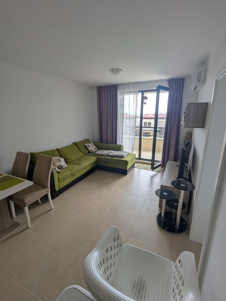 Apartmán s jednou ložnicí a částečným výhledem na moře v luxusním komplexu s vlastní infrastrukturou v Sozopolu