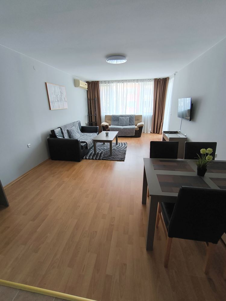 Luxusní apartmán s jednou ložnicí v první linii u moře ve Svetém Vlasu