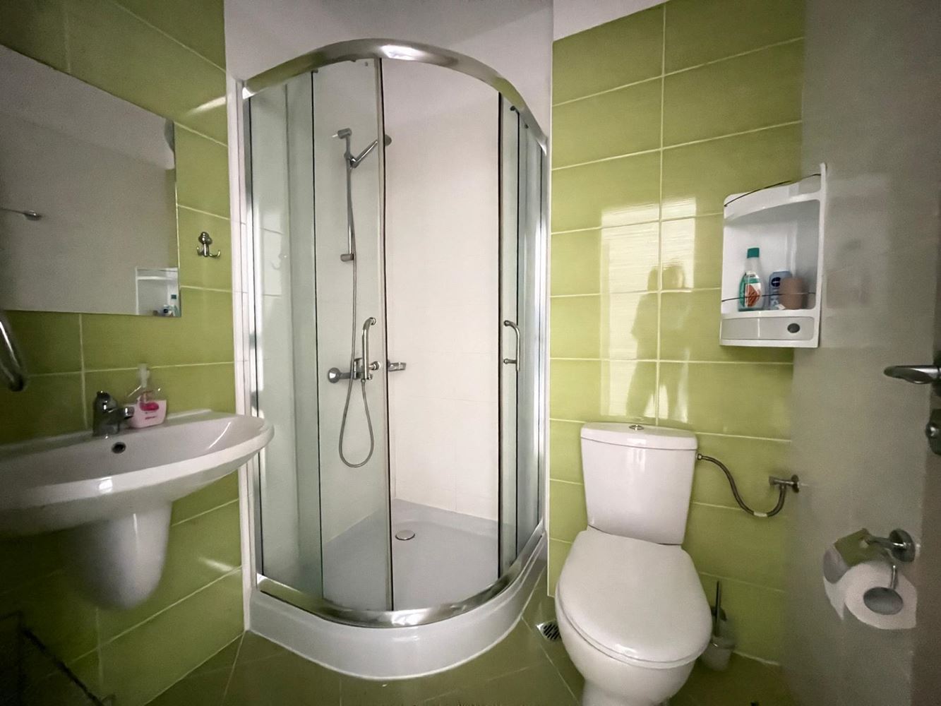 Vysněný domov u moře – apartmán se dvěma ložnicemi, skvělou polohou a širokou nabídkou vybavení