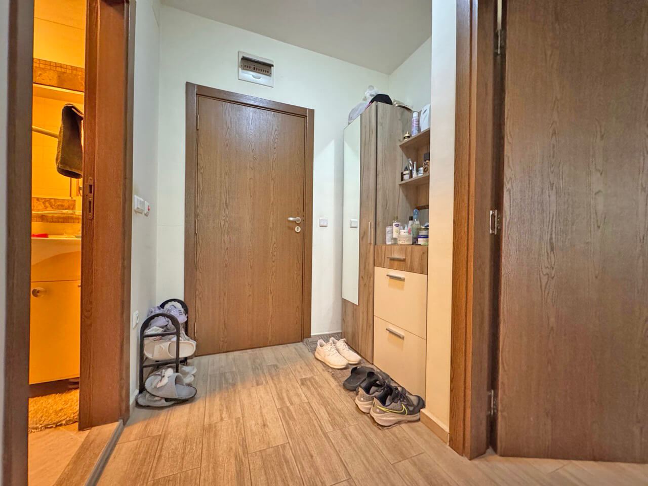 Luxusní apartmán s jednou ložnicí s výhledem do parku v prestižním komplexu ve Slunečném pobřeží