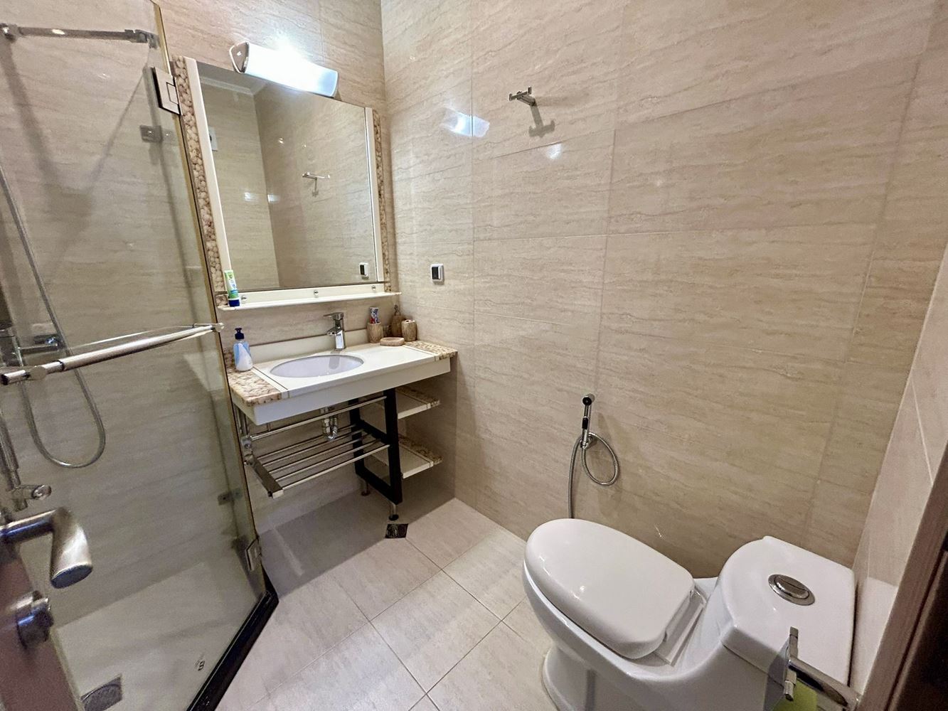 Moderní studio v prestižním komplexu na Slunečném pobřeží – ideální pro investici i komfortní bydlení