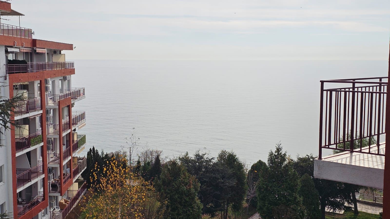 Mořská idyla v první linii – byt s jednou ložnicí s výhledem na moře v Sveti Vlas