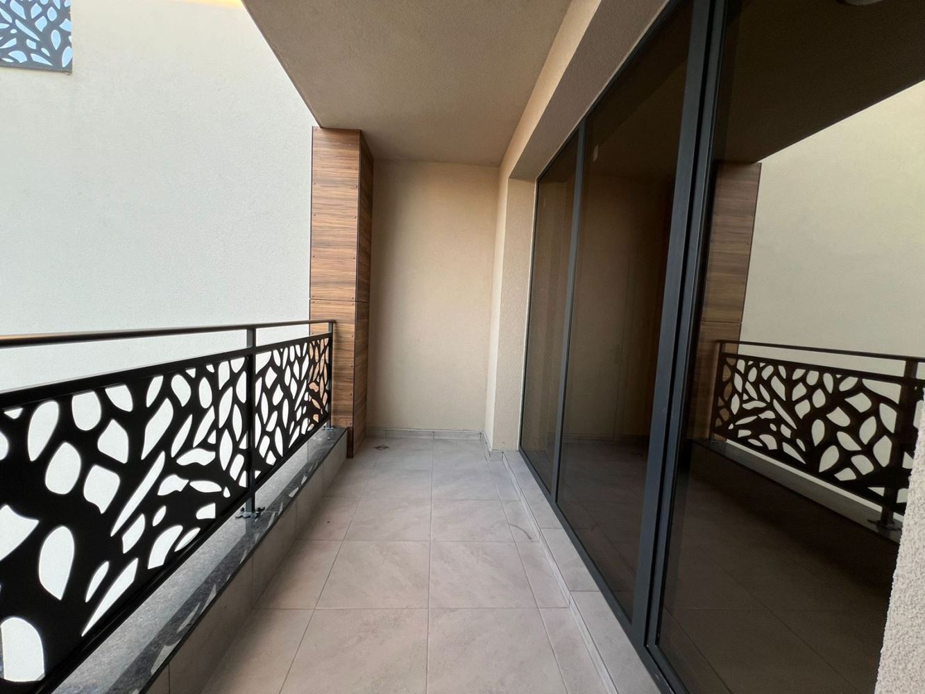 Nový dvoupokojový apartmán v Sozopolu – luxusní nemovitost bez poplatku za údržbu; připravený k vybavení