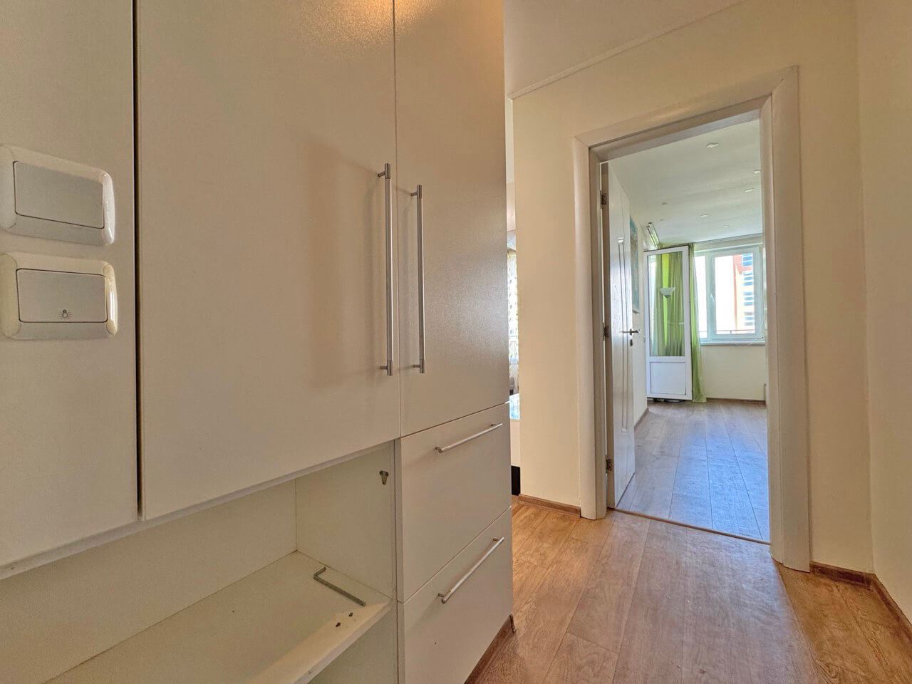 Apartmán se dvěma ložnicemi v luxusním komplexu na první linii ve Sveti Vlas