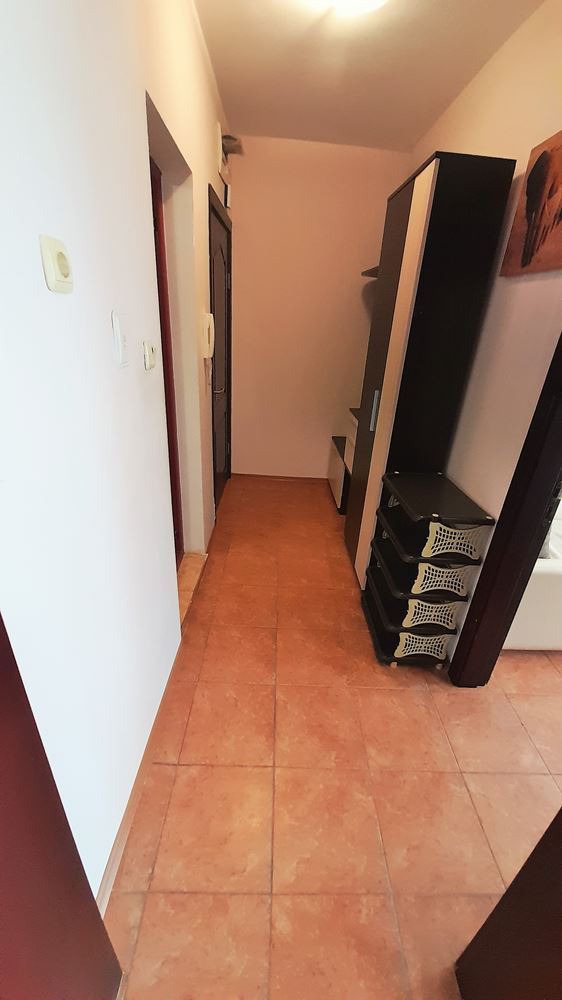 Připravený k bydlení apartmán s jednou ložnicí a nízkým poplatkem za údržbu v Sunny Beach