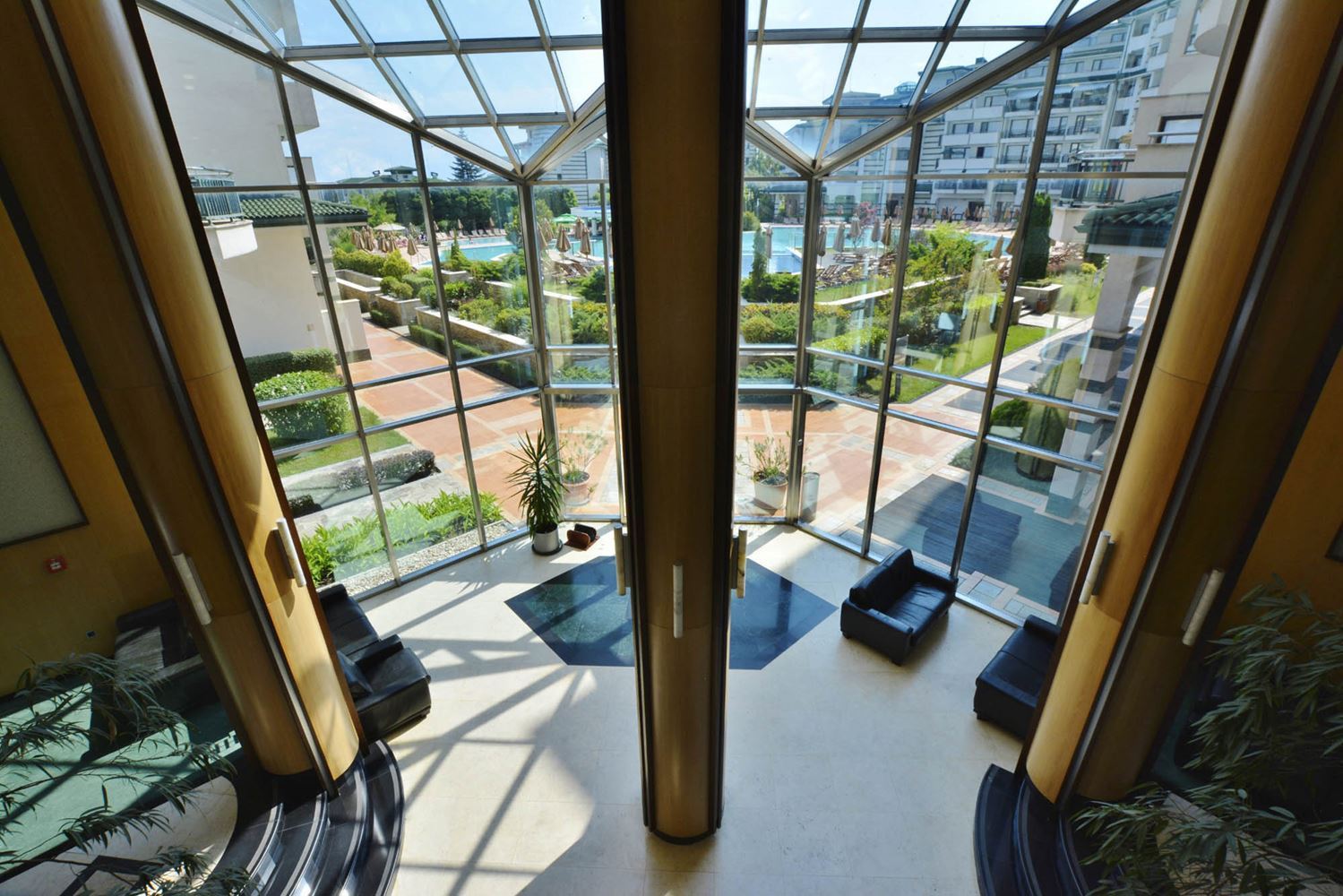 Vysoký standard a pestré vybavení – Skvělé dvoupokojové apartmá v luxusním komplexu přímo u moře v Ravda