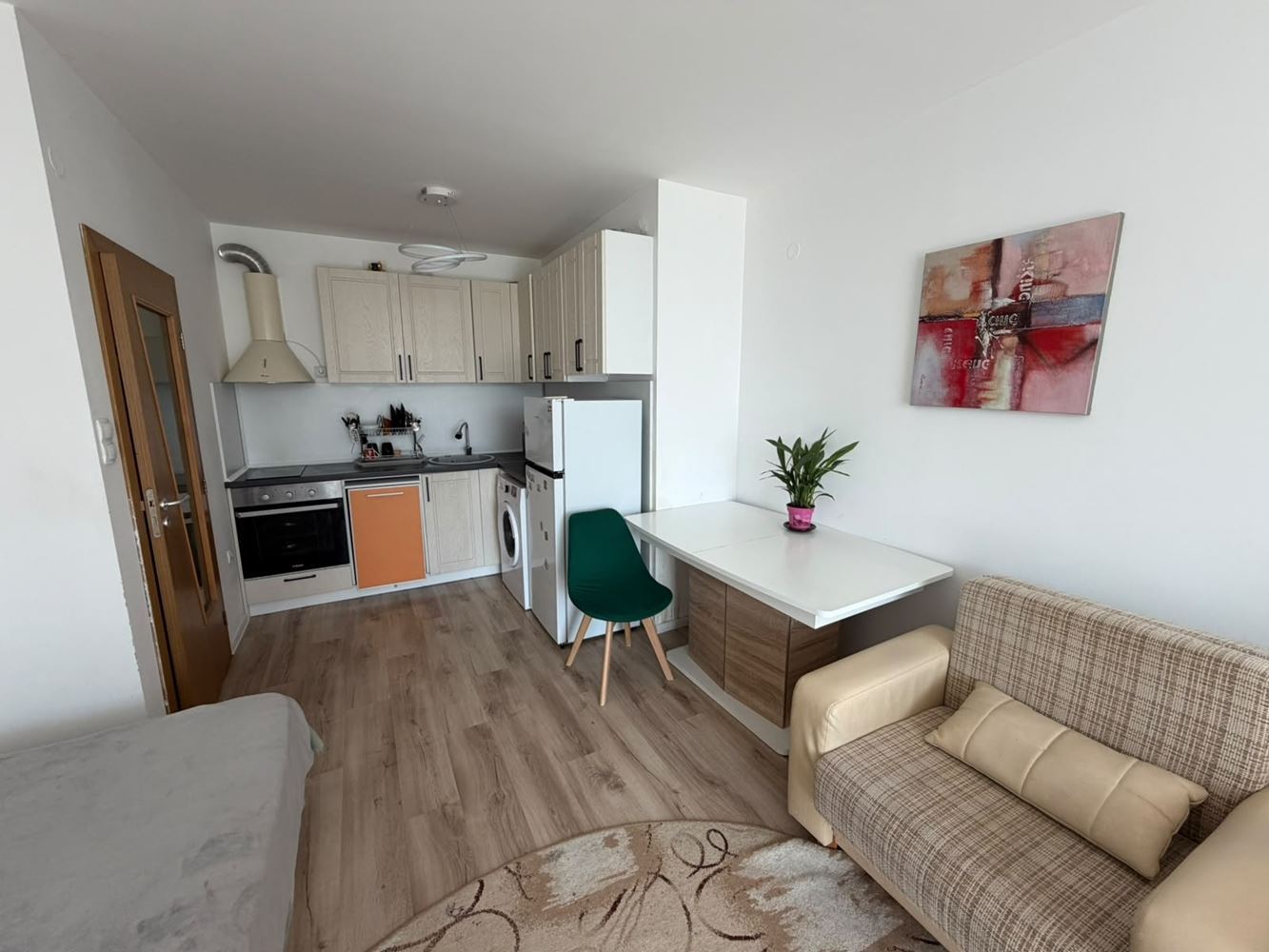 2+kk apartmán v moderním komplexu v srdci Slunečného pobřeží – skvělá investice a připravená nemovitost u moře