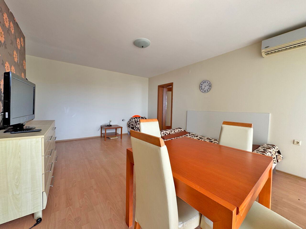 Apartmán s jednou ložnicí s výhledem na moře a bazén v prestižním komplexu ve Sveti Vlas