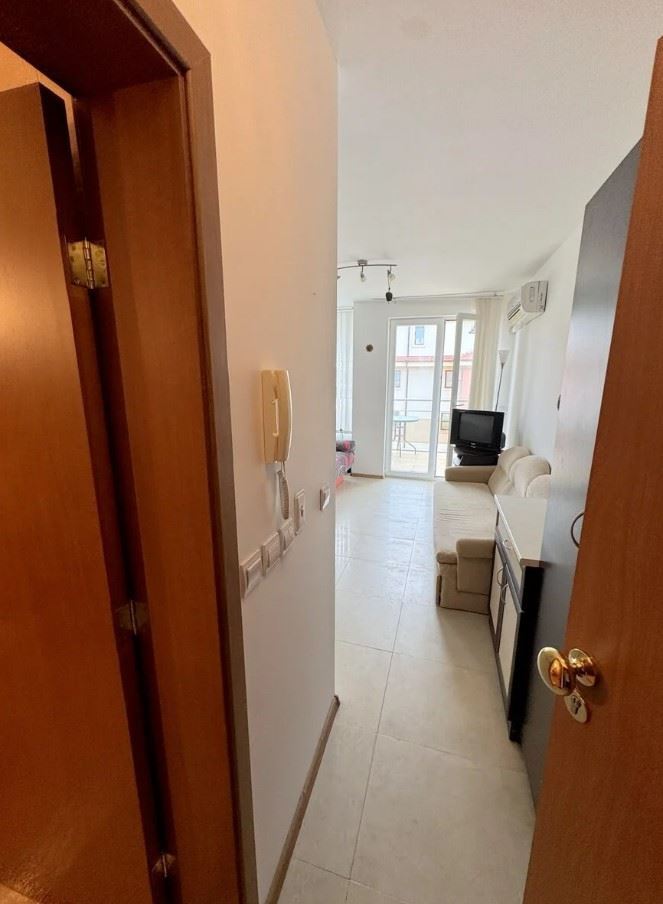Garsoniera la 50 de metri de mare în Ravda – o oportunitate excelentă pentru propria locuință la mare și investiție