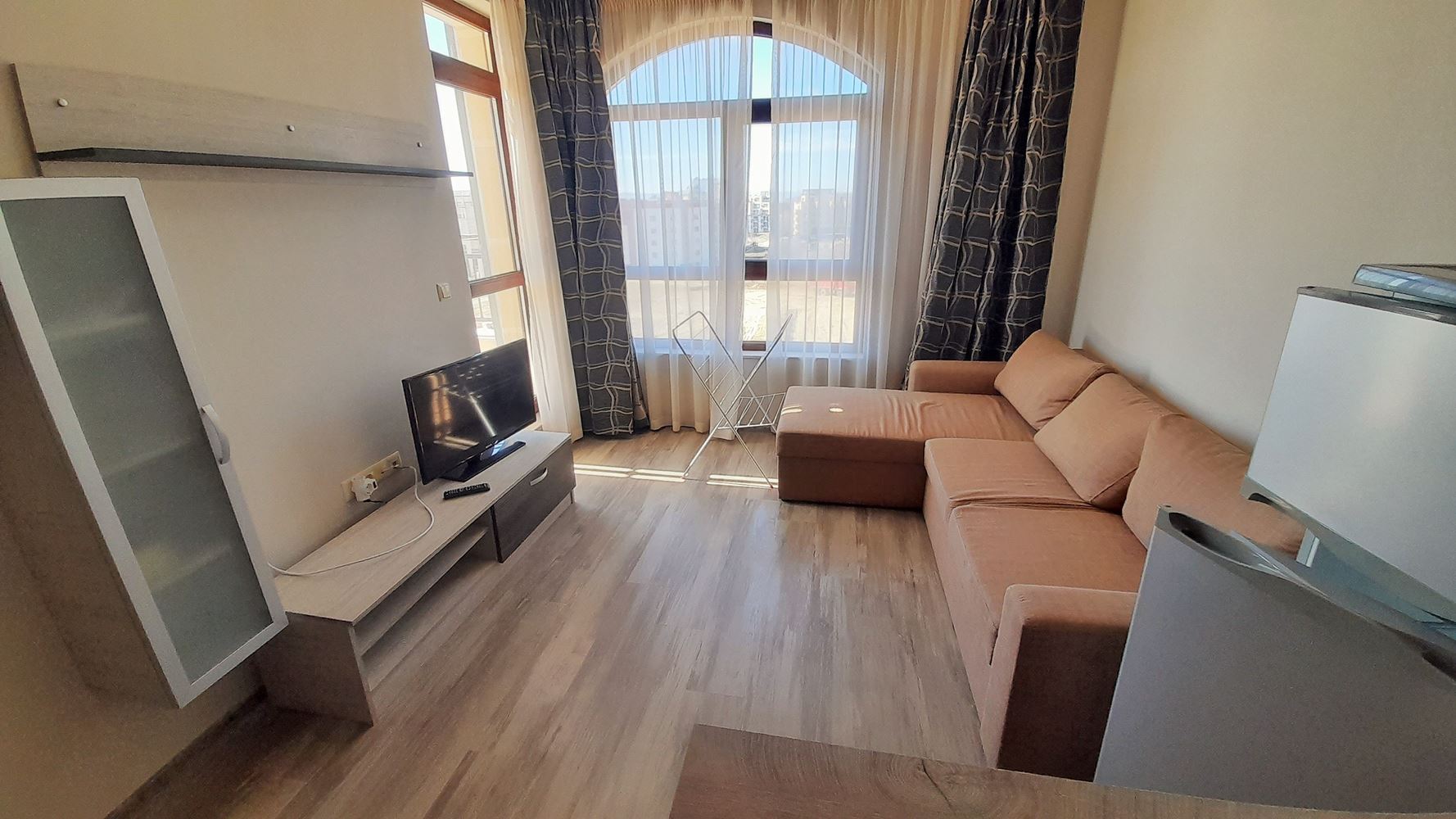 Atraktivní apartmán s jednou ložnicí s výhledem na moře a hory ve Svatém Vlasu