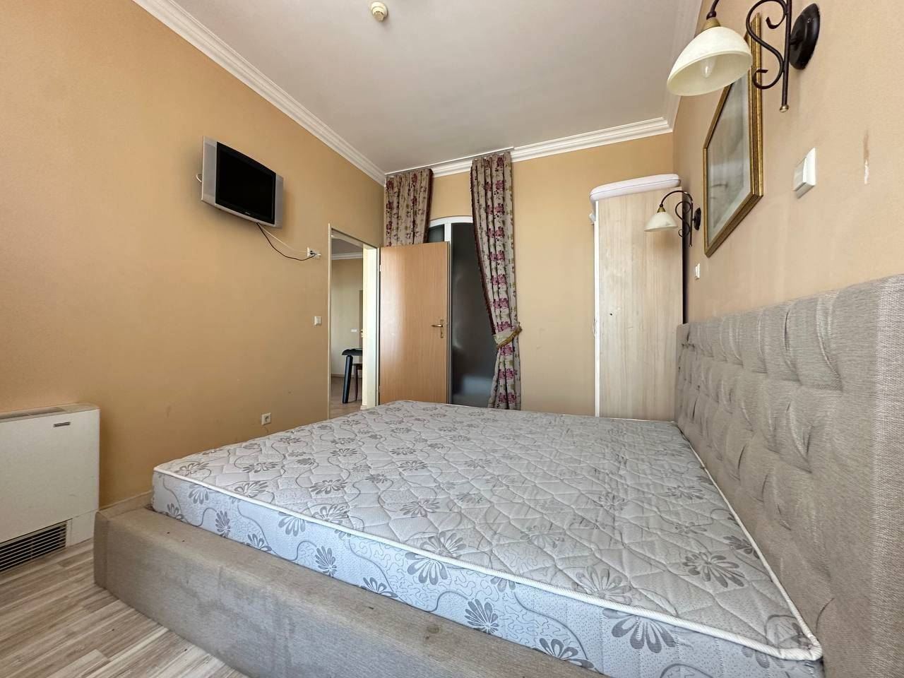 Prostorný apartmán s výhledem na moře v první linii v Pomorie – rekreační nemovitost s atmosférou luxusního resortu