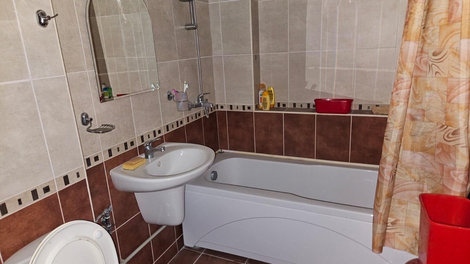 Prostorný apartmán s jednou ložnicí v moderním komplexu v srdci Slunečného pobřeží – skvělá investice a připraven k nastěhování
