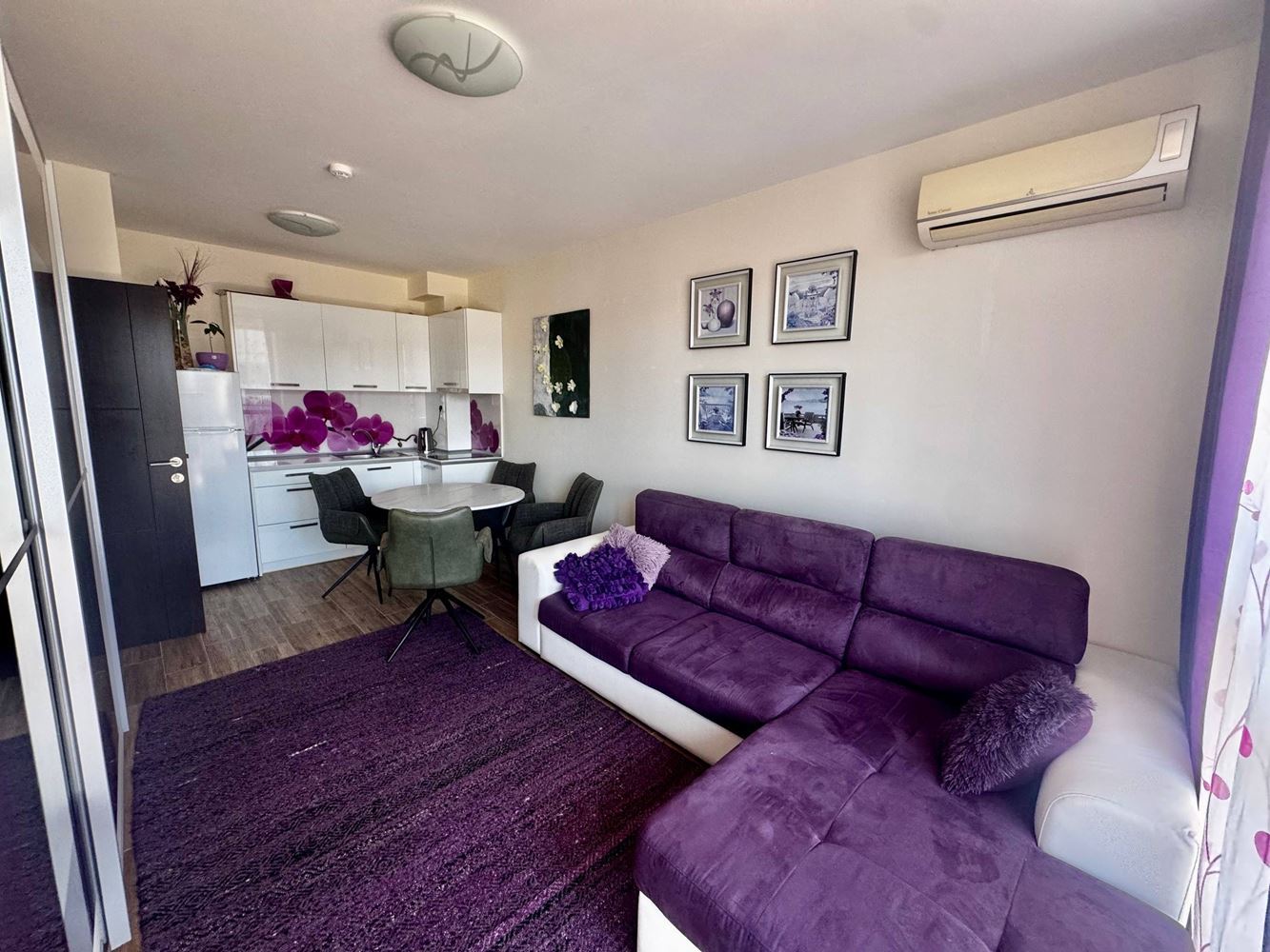 Luxusní apartmán s jednou ložnicí v jednom z nejprestižnějších komplexů ve Slunečném pobřeží
