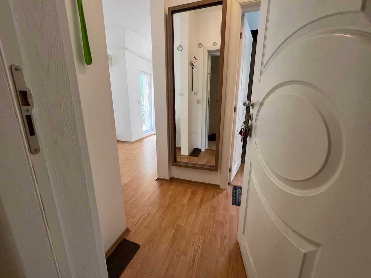 Apartmán s jednou ložnicí v Slunečném pobřeží – připravený k užívání a pronájmu