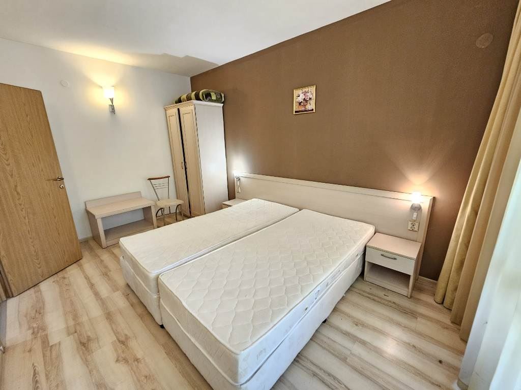 Kompletně zařízený byt s jednou ložnicí na Slunečném pobřeží – skvělá volba pro komfortní bydlení