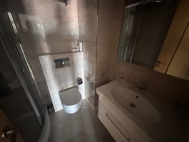 Penthouse s panoramatickým výhledem na moře a vlastním přístupem na pláž ve Sveti Vlasu