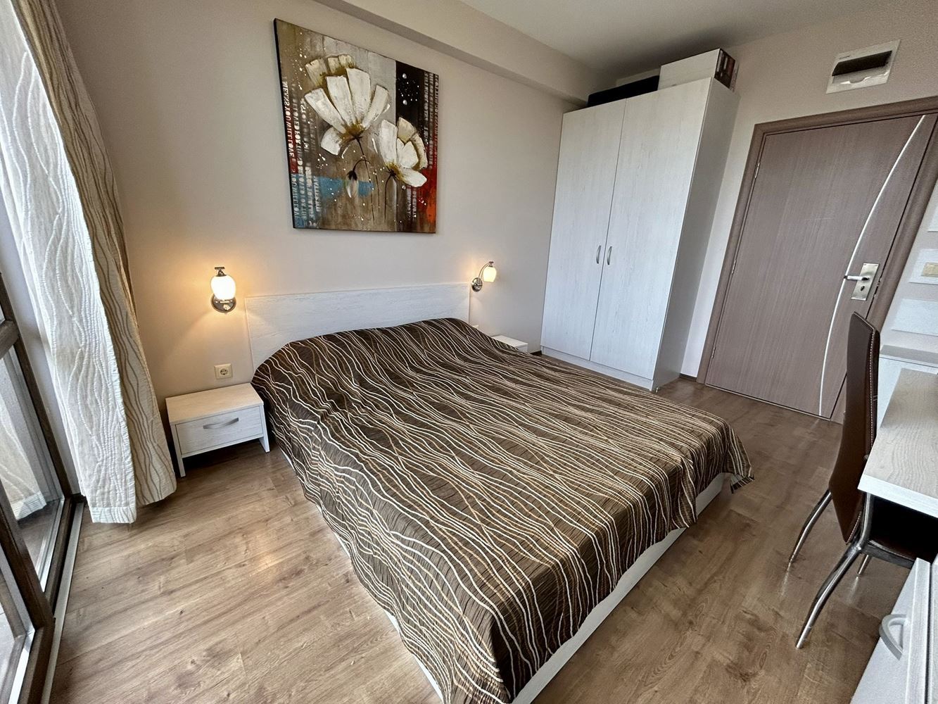 Moderní studio v prestižním komplexu na Slunečném pobřeží – ideální pro investici i komfortní bydlení