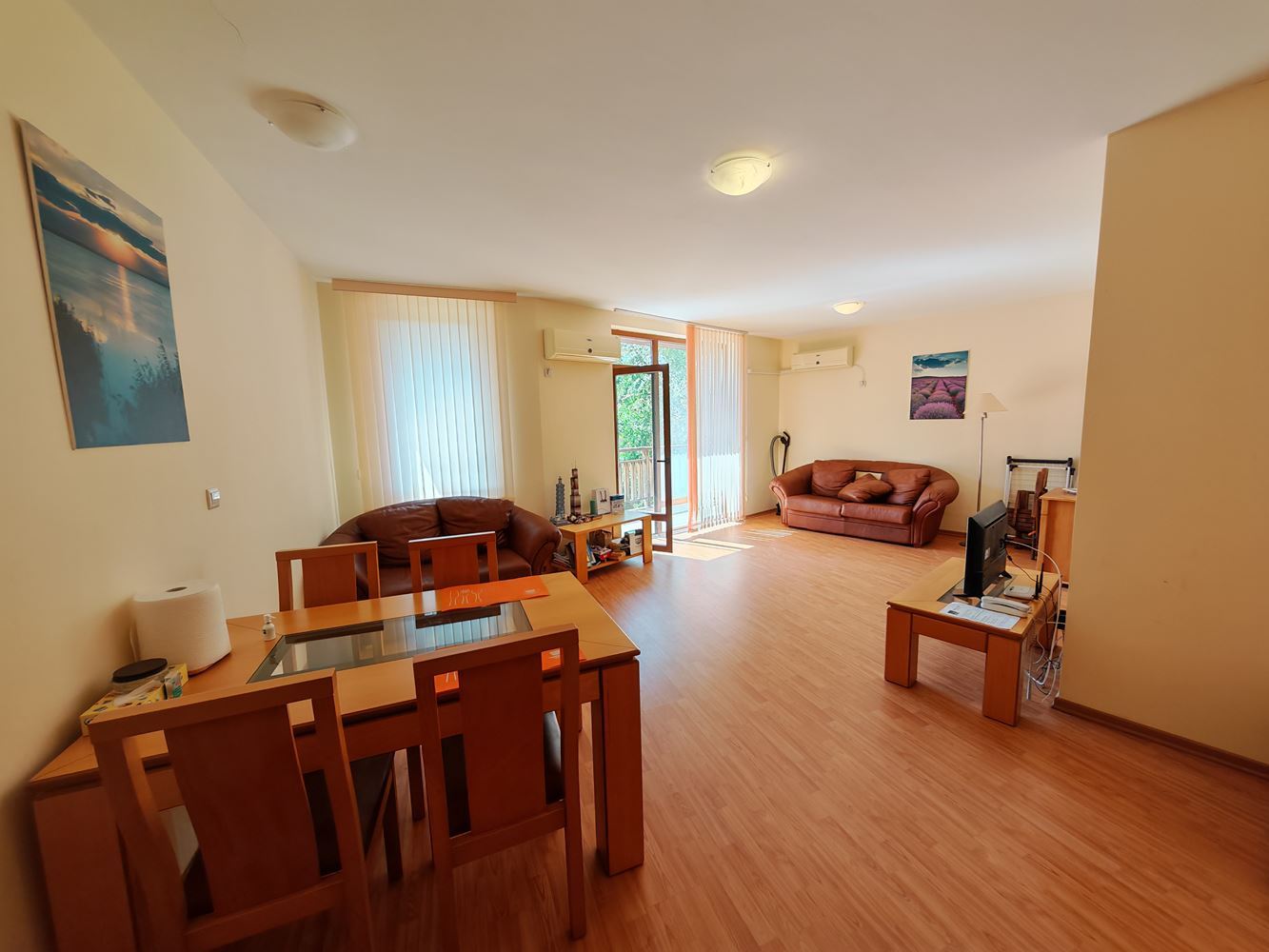 Dvoupokojový byt v první linii ve Sveti Vlasu – prestižní komplex se 7 bazény a SPA